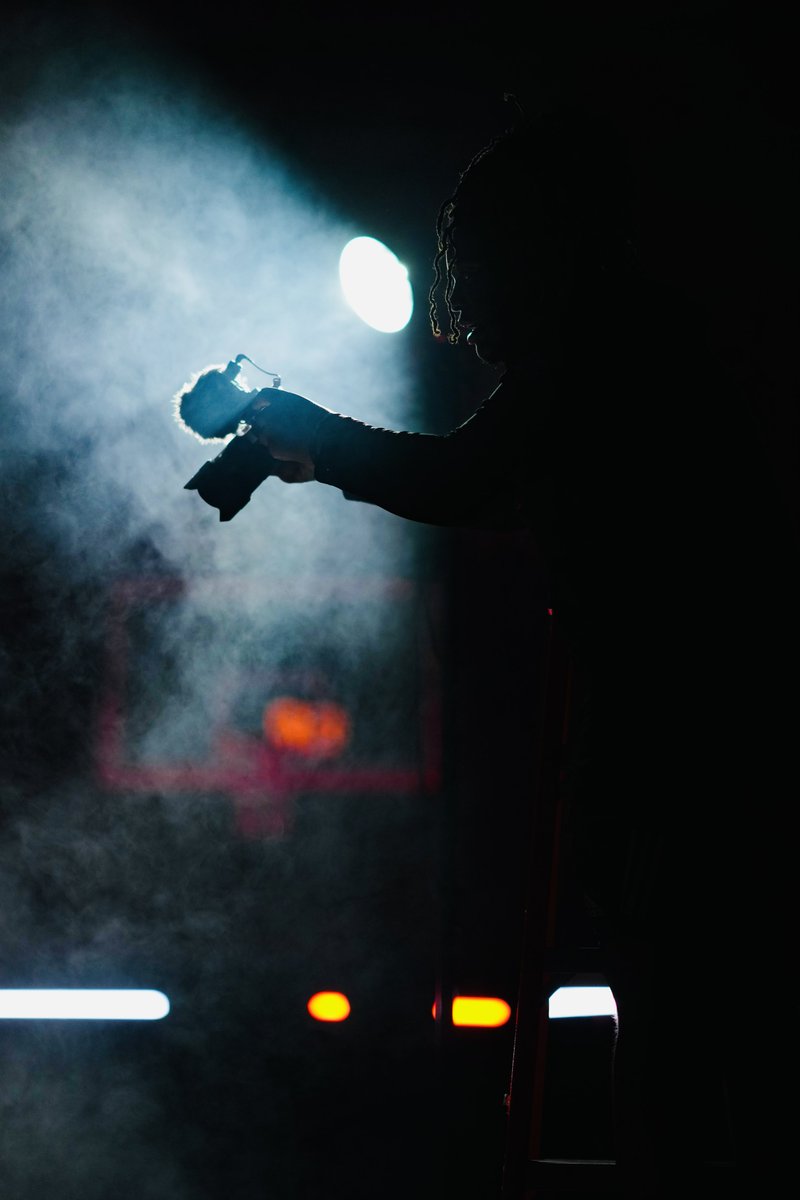 dlovis1on's tweet image. My time here at UL has come to an end.
Blessed and thankful for all the people i met since i got here y’all made a Georgia boy really feel at home. 1ove❤️

I'm excited to say l've accepted a job with @UMichAthletics as a Creative Video Producer!〽️