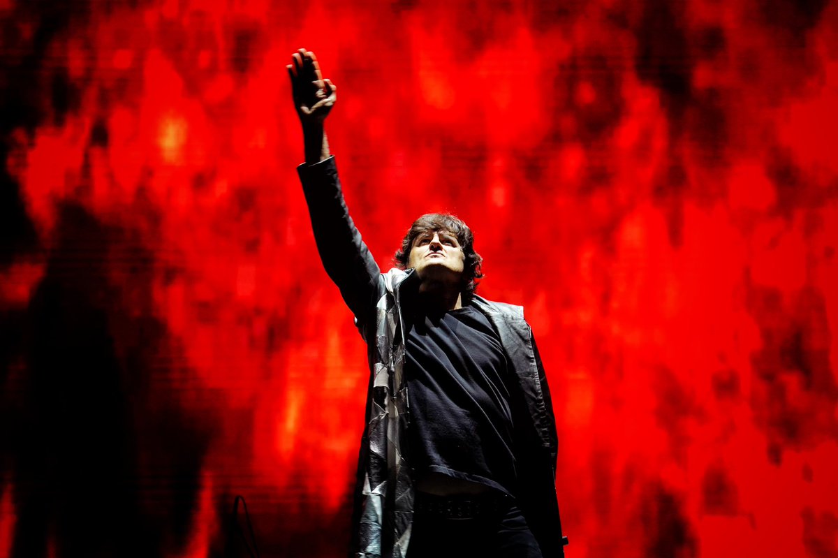 Pablo87Bjs's tweet image. solo con una foto ya sabes que tema estaban tocando