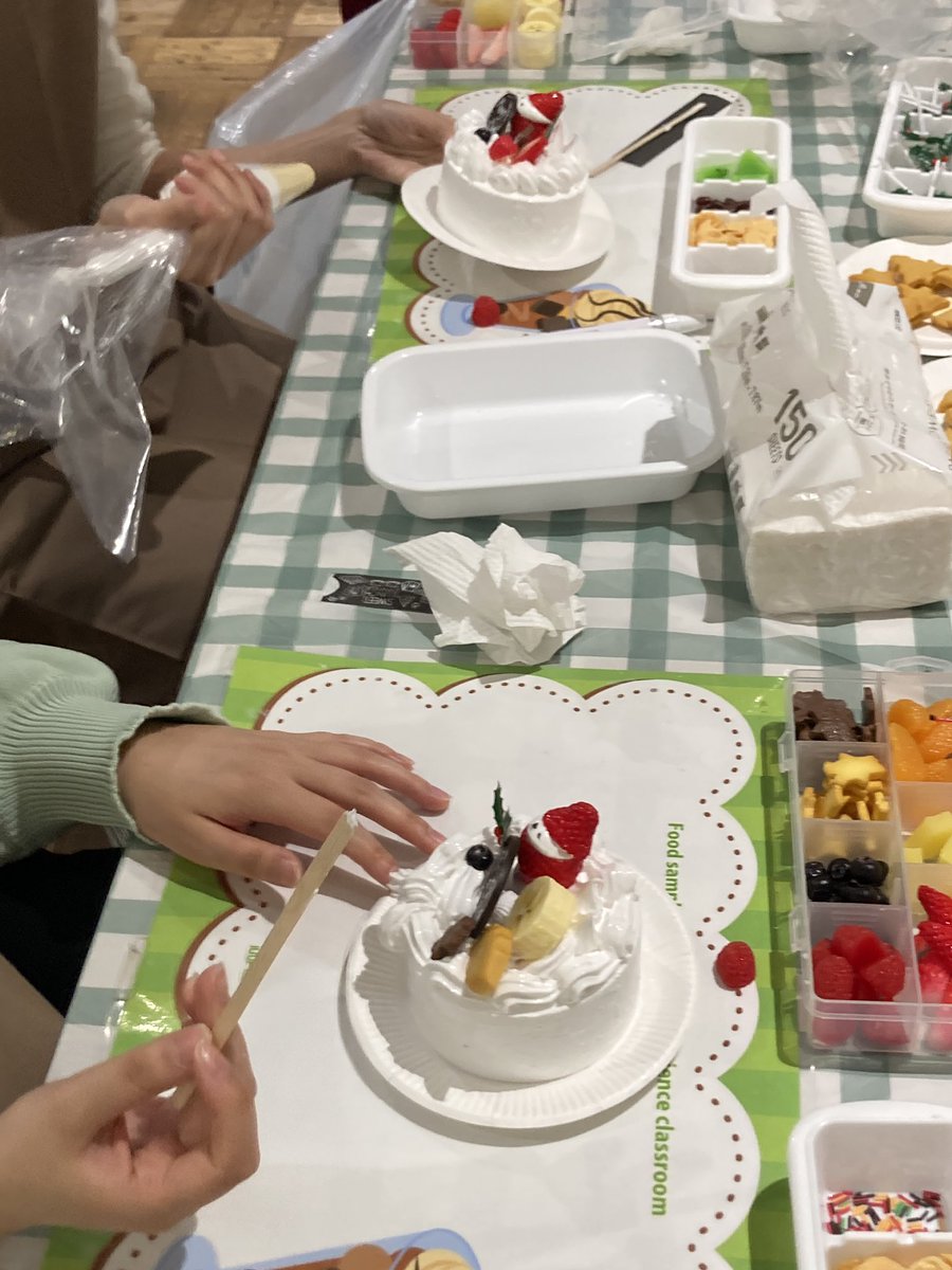 ぷち食品サンプル博」 KITTE大阪2F@JPCafe 12/24・25は、クリスマス