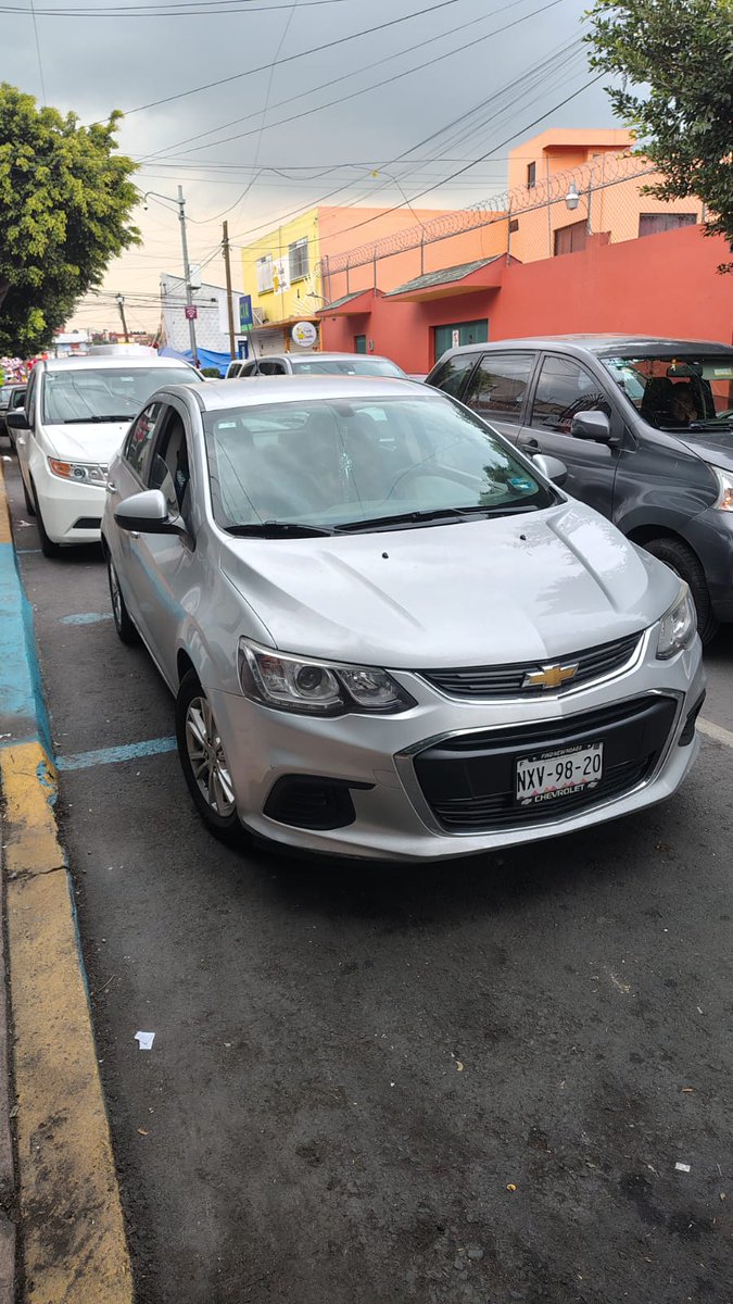 AVittoriaMO17's tweet photo. @MHcesac @AlcaldiaMHmx @MHMovilidad @mauriciotabe #JUDmiguelhidalgo #rodrigofernandez
Y así será en toda la temporada, aún haciendo mi trámite desde junio, balizaron mal, incompleto, no cumplen,presumen d ir bien¿En dóndePolanco?Las #PcD para @mauriciotabe y comitiva n existimos https://t.co/Q3uUAp56dH