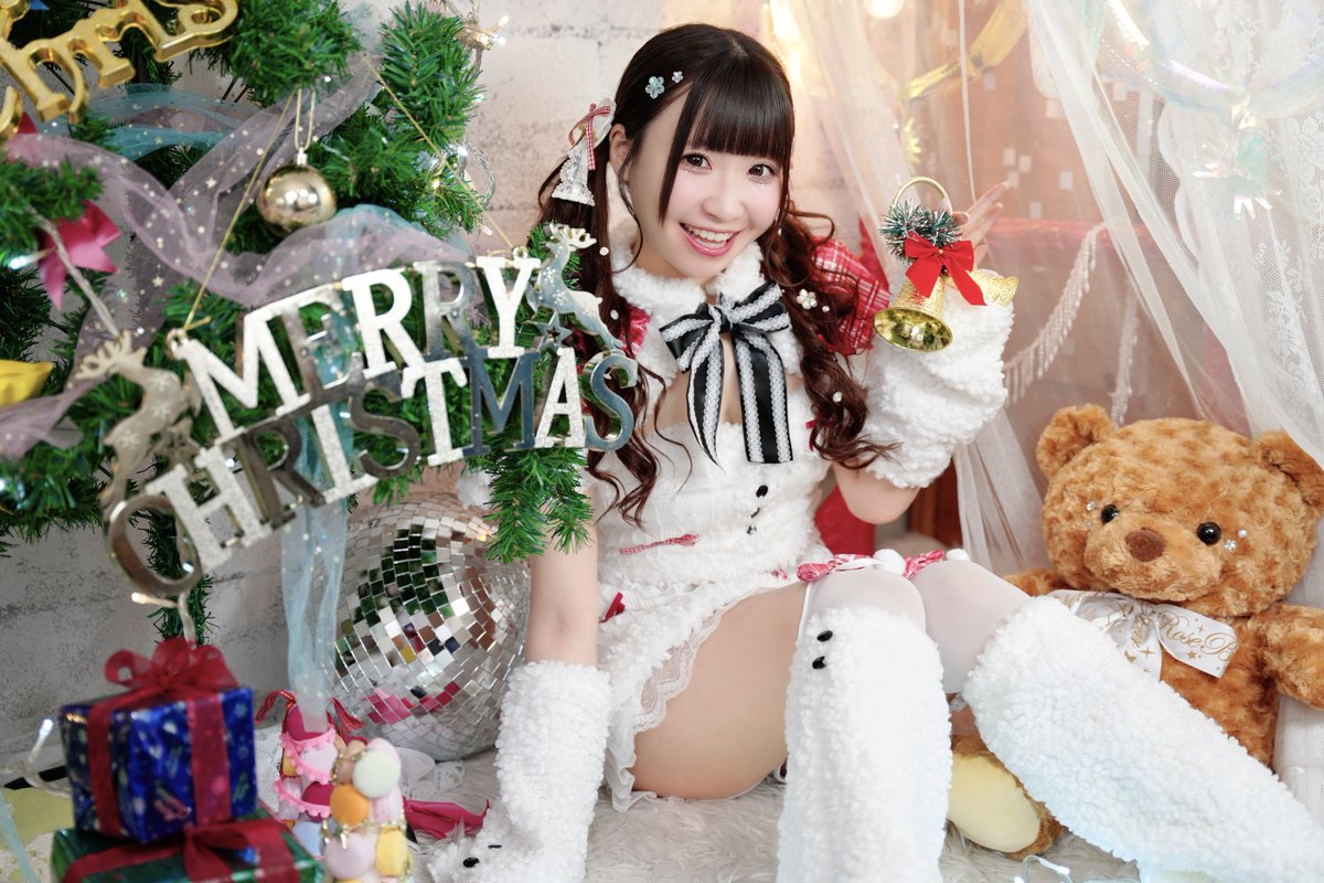::::::::୨୧::::::::::୨୧::::::::::୨୧::::::::

あわてんぼうのサンタりん🎅🎁
プレゼントは何がほしい〜ッ？✧˖°

#メリークリスマス 
#メリークリスマスイブ🎄

::::::::୨୧::::::::::୨୧::::::::::୨୧::::::::
