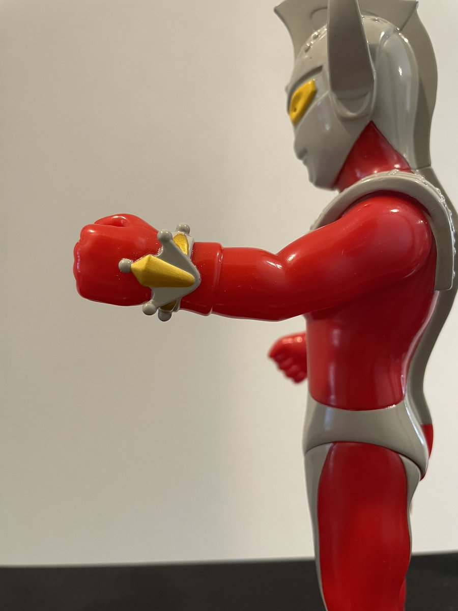 A-killer toy さんで、展示してる、タロウは、手塗りのサンプルなん