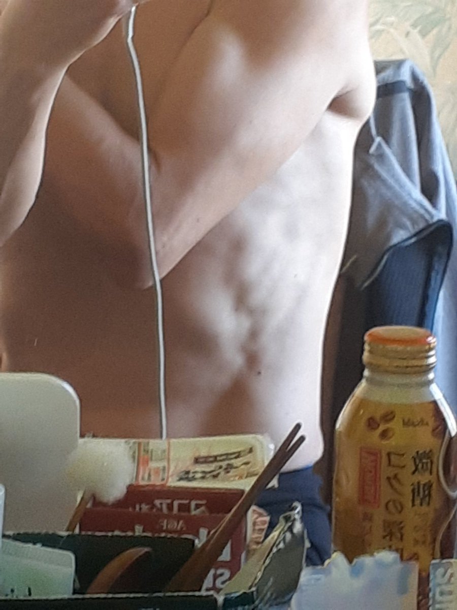 おまけの腹斜筋と腕と広背筋w誰か味わってみる？w