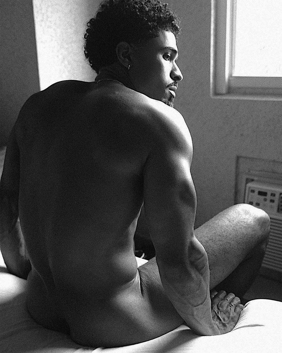 Buongiorno a chi oggi ha il lusso di non lavorare. L'anteprima qui,  il resto di là ilsolitoinco.bsky.social