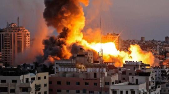 MustafaBarghou1's tweet photo. The Israeli army continued its criminal bombardment of Gaza killing 50 civilian Palestinians including many children and injuring 86 others yesterday.
The Israeli army used armed robots to attack the Kama Edwan hospital. The explosion injured 20 patients and medical personnel.
The Israeli army heavily bombarded several neighborhoods in Gaza city.
The UNICEF representative said there is nos safe place in Gaza Strip.