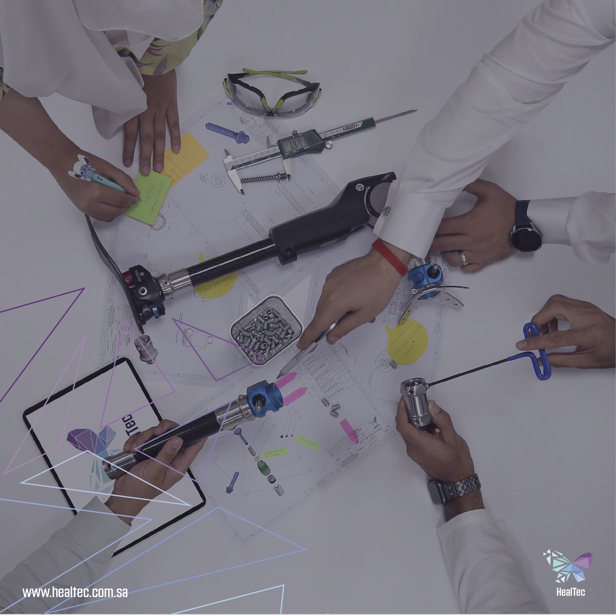 يقوم مصنع هيل تك باستخدام الصناعة الرقمية لتمكين الأفراد من الإلستقلال المزدهر عن طريق تصنيع أطراف وجبائر خصيصة لهم.

#healtech #saudiarabia #factory #orthotics #prothesis #أطراف_صناعية #جبائر #هيل_تيك #السعودية  #saudimade  #ksa #vision2030  #orthotic