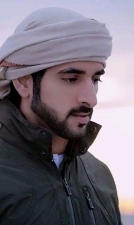 prince_ham9754's tweet photo. Love is always patient and kind, It is never jealous. Love is never boastful or conceited, It is never rude or selfish.❤️ #princeofdubai #princeofdubaiحمدان_بن_محمد #princefazza #princehamdan https://t.co/0s8nikajMF