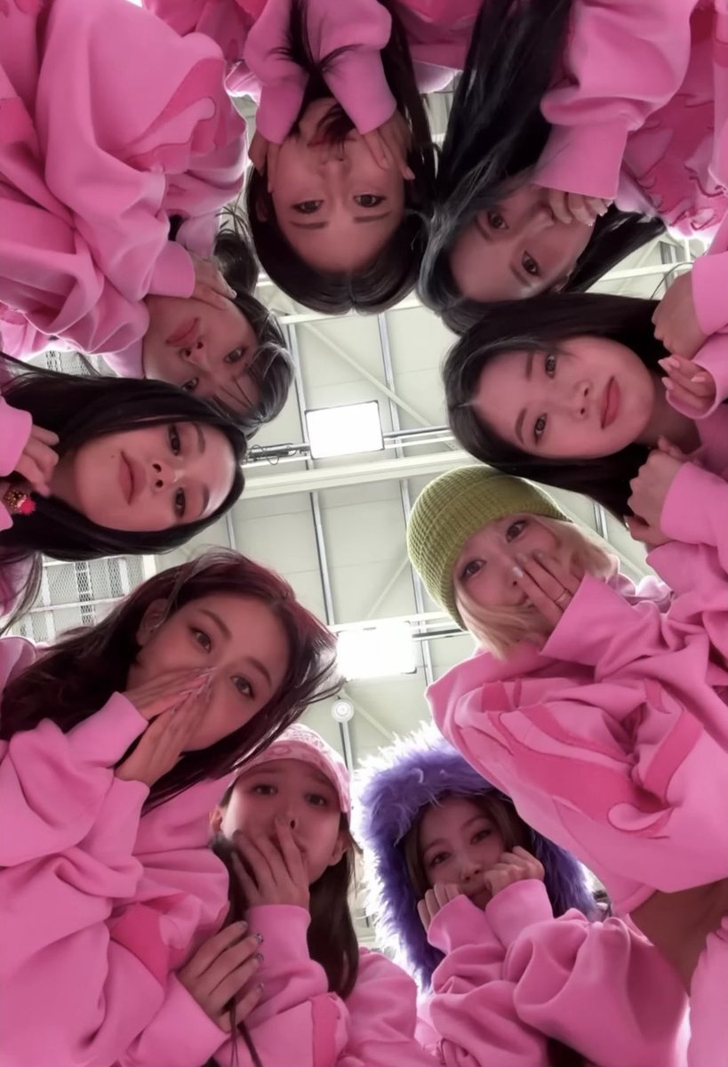 twicetimesjp03's tweet photo. TWICEって本当に良いグループ….. https://t.co/0WsDoiEi4t