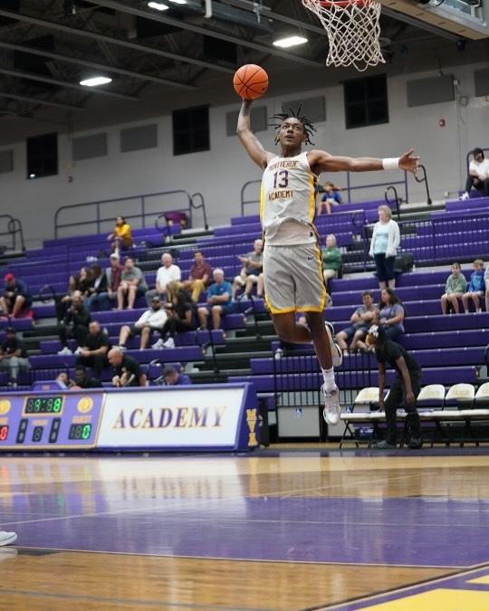 Rodger Bohn (@rodgerbohn) on Twitter photo 6'10 2025 Hakeem Weems of <a href="/MVABasketball/">Montverde Academy Basketball</a> (FL)/<a href="/AtlXpress/">The Atlanta Xpress</a> is going to be a hot name in late signing period. Big man is freak athlete with a gorgeous stroke and crazy mobility on both ends. Impact had had at @CityofPalmsBKB went far beyond what he put up in box score. 6'10 2025 Hakeem Weems of <a href="/MVABasketball/">Montverde Academy Basketball</a> (FL)/<a href="/AtlXpress/">The Atlanta Xpress</a> is going to be a hot name in late signing period. Big man is freak athlete with a gorgeous stroke and crazy mobility on both ends. Impact had had at @CityofPalmsBKB went far beyond what he put up in box score.