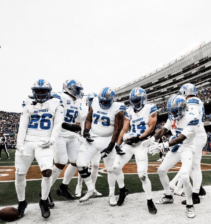 #ProBowlVote                Amon-Ra St. Brown
#ProBowlVote                Penei Sewell
#ProBowlVote                Aidan Hutchinson
#ProBowlVote                Jared Goff
#ProBowlVote                Jahmyr Gibbs
#ProBowlVote                Frank Ragnow
#ProBowlVote