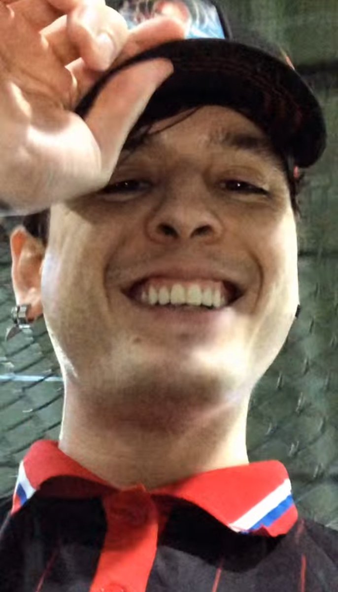 EBsilvanaCV's tweet photo. DIOOOS COMO AMO VERLO SONREÍR AAAAAAAAAAAAA

@christophervele https://t.co/8fXzONYrO0