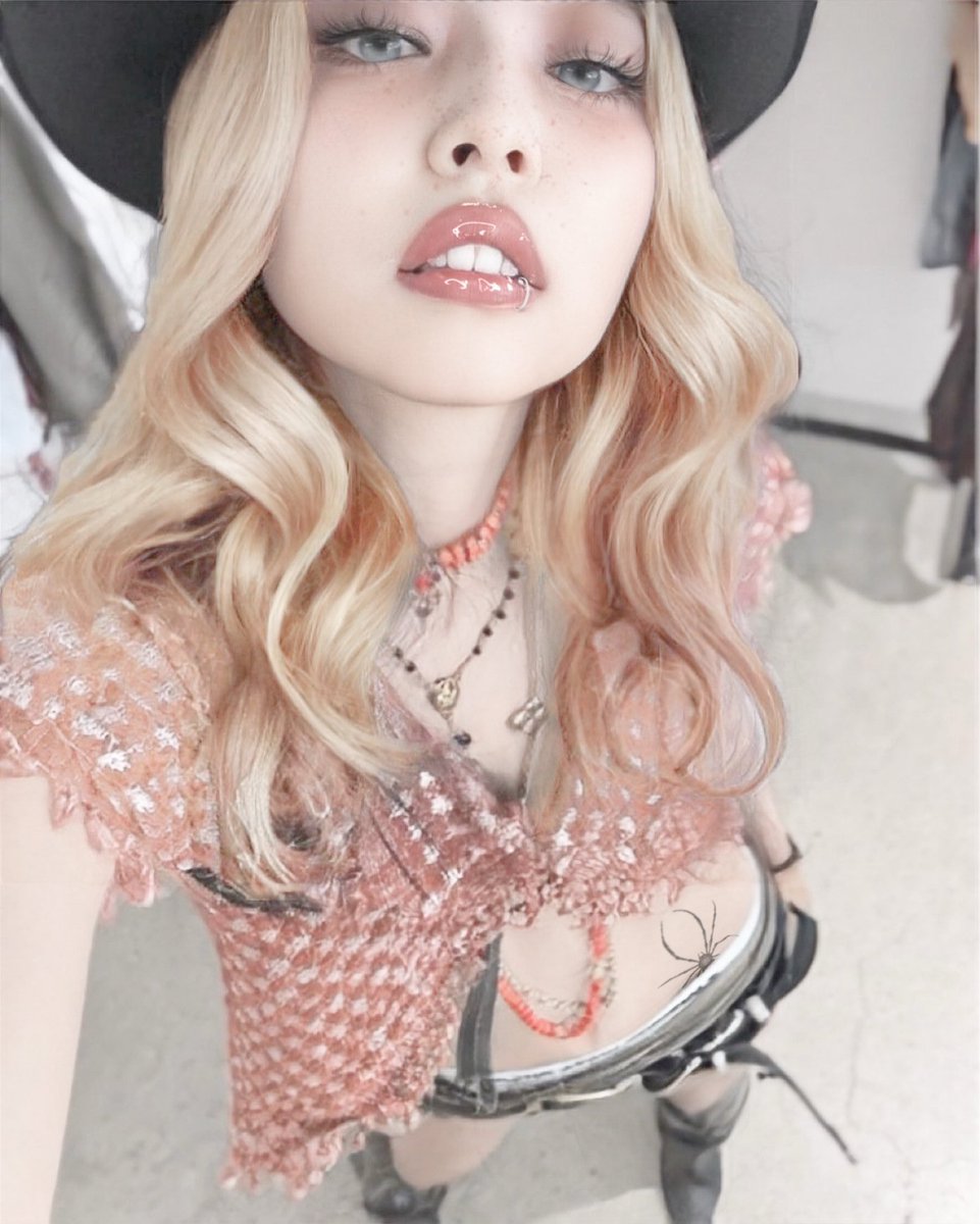 ᅠᅠ
ᅠ       ⠀ ⠀ ⠀ ⠀ ⠀ ⠀ ˏˋ°•*⁀➷
 ⠀ ⠀ ⠀ ⠀     ⠀𝖨 𝗐𝖺𝗇𝗇𝖺 𝗅𝖾𝗍 𝗵𝗶𝗺 𝗎𝗇𝗐𝗋𝖺𝗉 𝗆𝖾
 ⠀ ⠀ ⠀ ⠀ ⠀ ⠀ ⠀ ⠀ ⠀𝗅𝗂𝗄𝖾 𝗼𝗵-𝗼𝗼𝗵-𝗼𝗼𝗵
ᅠᅠ
 ⠀ ⠀ ⠀ ⠀ ⠀ ⠀ ⠀ ⠀ ⠀  ⠀⌦ .｡.:*♡
ㅤㅤㅤㅤ