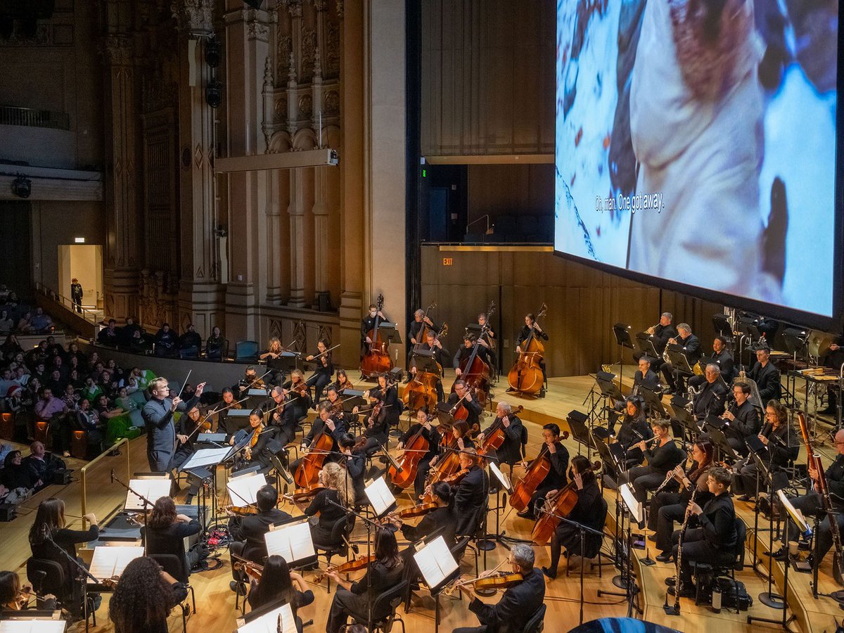 “The best way to spread Christmas cheer is singing loud for all to hear!” 🎶 And boy, did we spread the cheer during Elf in concert with the San Diego Symphony Orchestra! ✨ ❤️🎅🎻

What's your favorite quote from Elf?! 👇🎄 #ElfInConcert #ExperienceJMC

📸: Jenna Gilmer