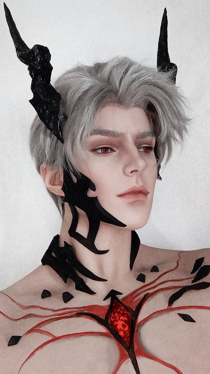 harridana_'s tweet photo. Cosplay in progress 
#Sylus #LoveandDeepspace https://t.co/smDtIgdHuv