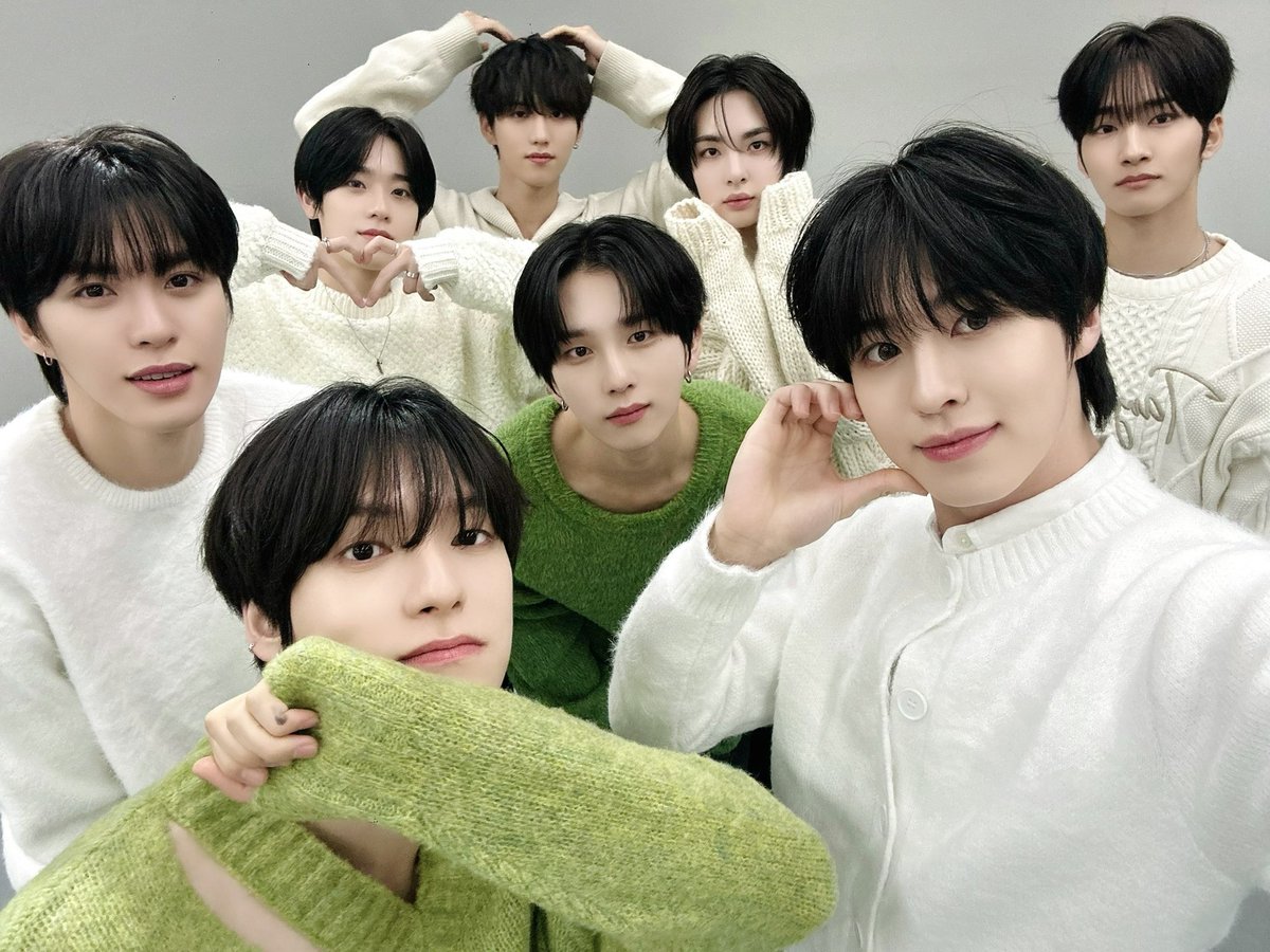 EPEX Official tweet media