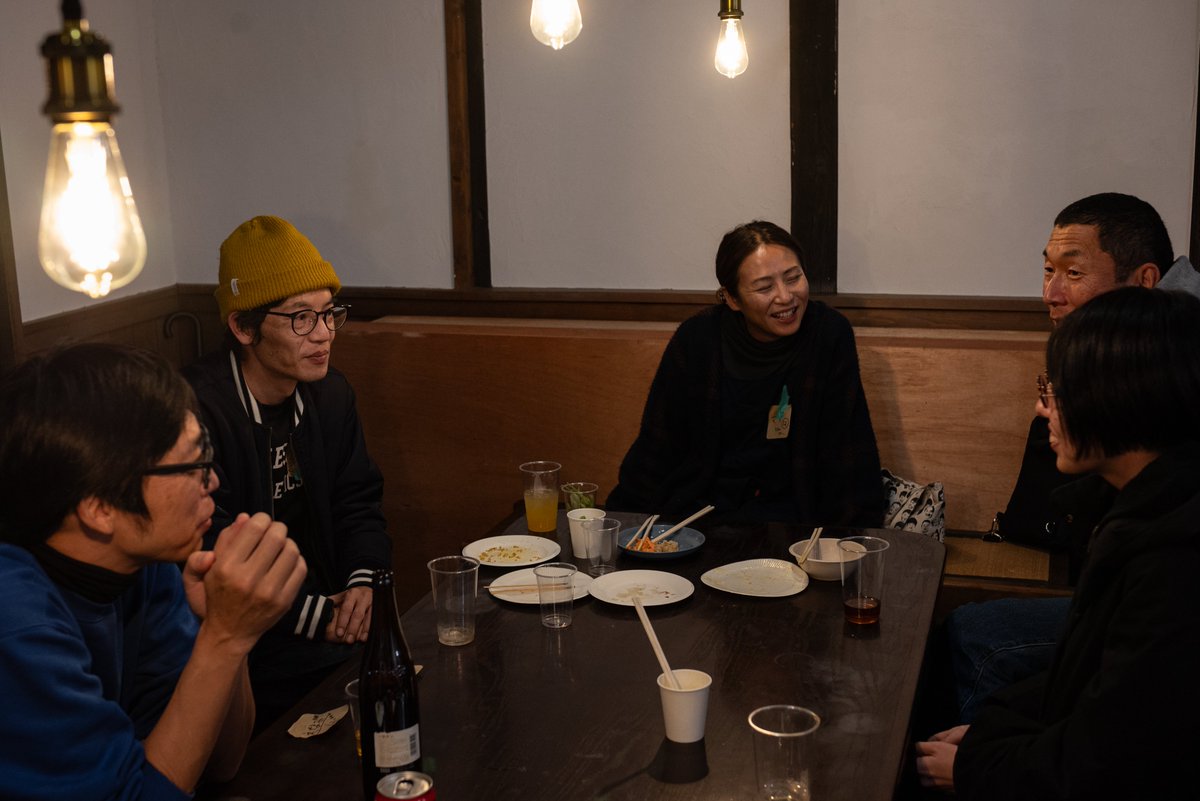 ╭━━━━━━━━━━━━━╮
　 #無職酒場 大盛況でした🌸
╰━━━━━━ｖ━━━━━━╯

22日に開店した無職酒場 真庭店🏮
史上いちばんアクセスが厳しい開催地だったけど、始まってみたら大盛況🎉

楽しく走り回る子ども達や10代〜50代が混ざって会話してる景色が最高だった🍺

またやるよ！