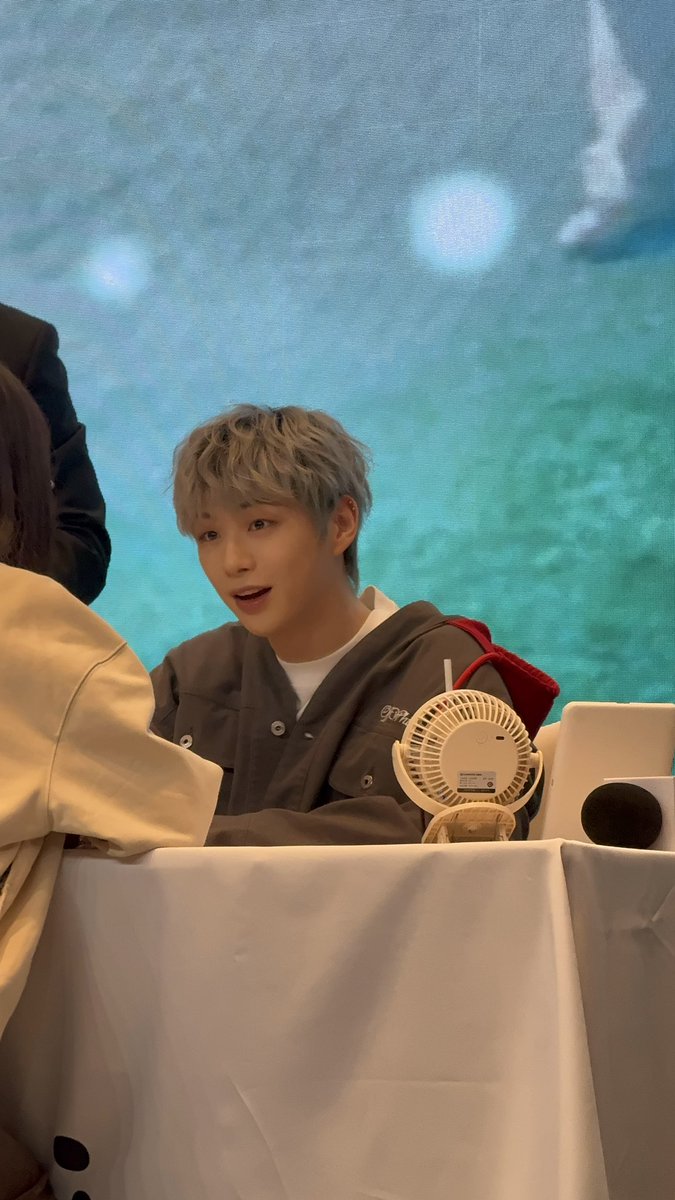 lovedanielnim tweet media