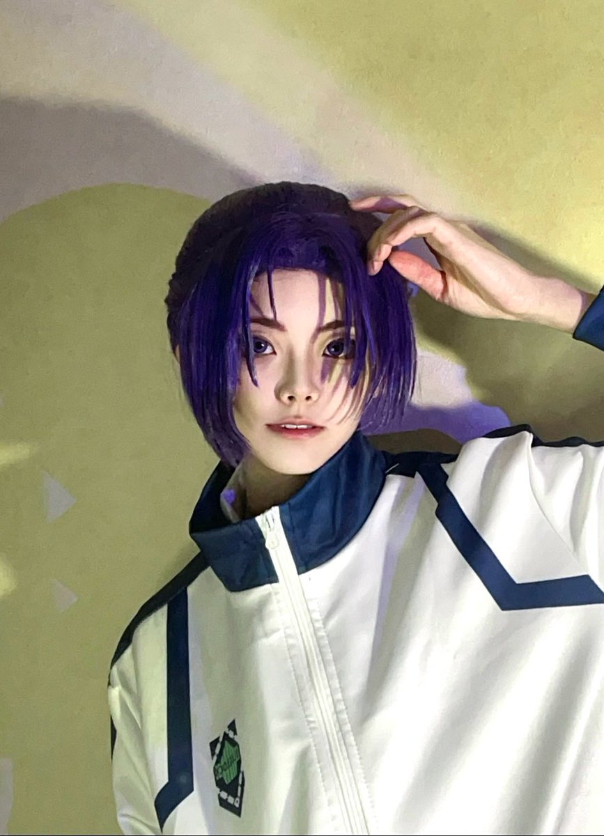 【 Cosplay    ブルーロック 】  

           御影 玲王