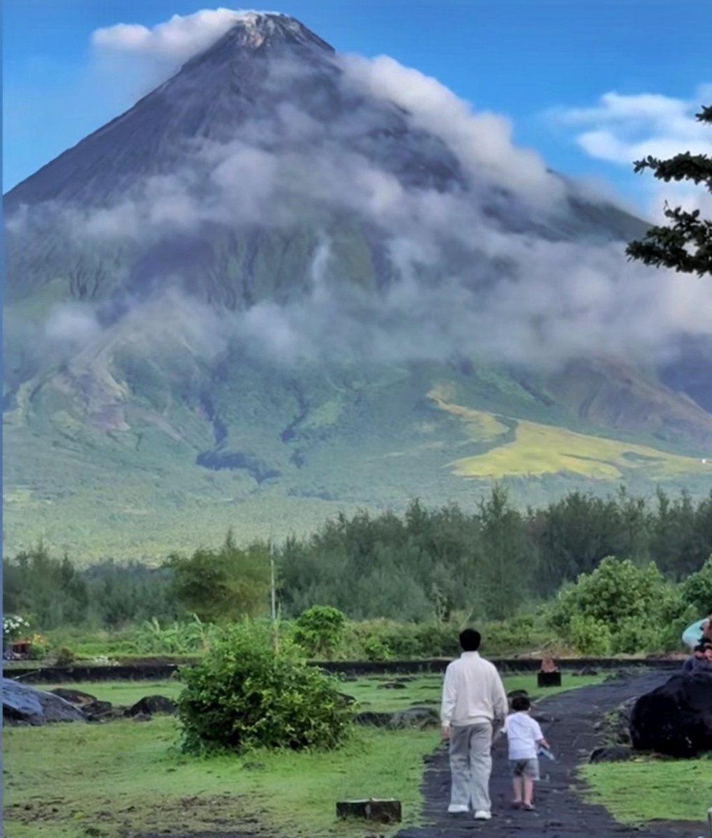 imagine if nanang is here — cutie 😭💛