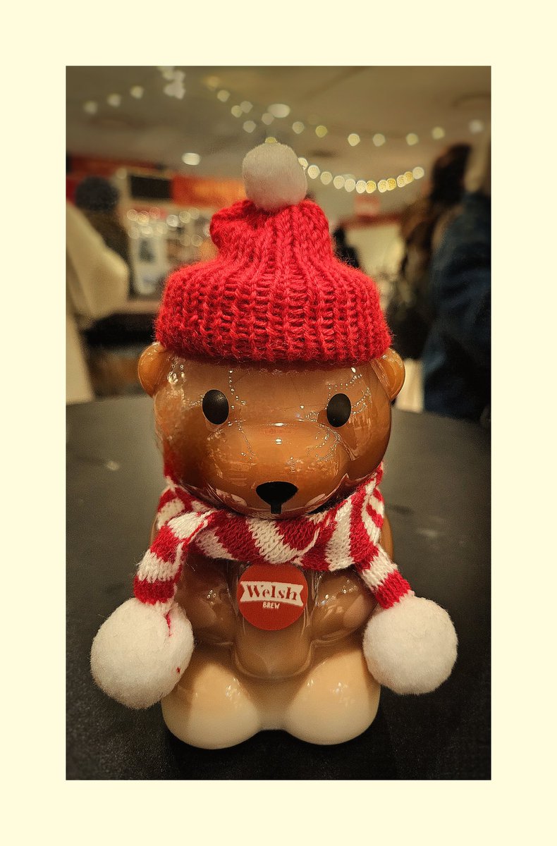 shiinokyoko's tweet photo. 🐻ミルクティー🐻
#welshbrew #BearMilkTea #ウェルシュブリュー #阪急百貨店うめだ本店 https://t.co/MjhF0J45KV
