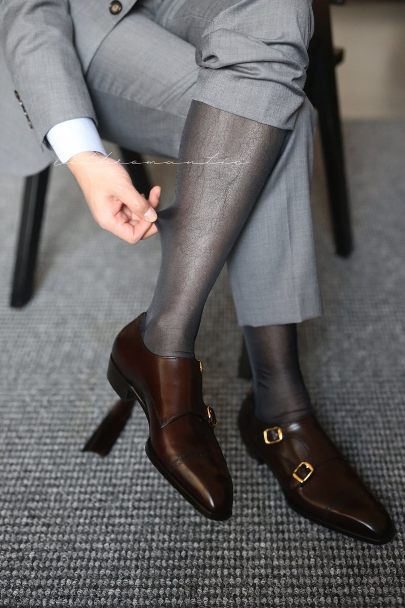 lithromantic tweet media