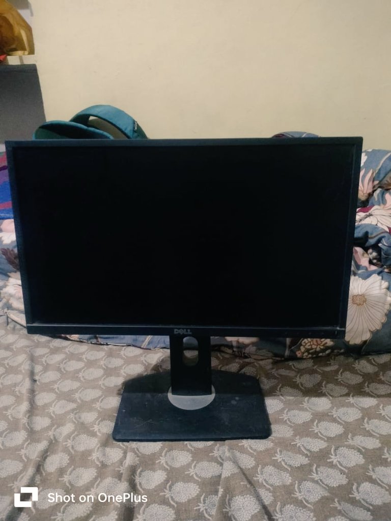 GKirad2005's tweet image. सेकंड हैंड कंप्यूटर फॉर सेल 🚀💻

🔹 RAM: 4GB
🔹 Storage (ROM): 1TB
🔹 Monitor: 32 इंच LED 📺
🔹 Free : कीबोर्ड + माउस 🎁
✅ अच्छी कंडीशन में
✅ रेडी टू यूज़
💬 इच्छुक व्यक्ति संपर्क करें
8003917496
Jaipur Pratap Nagar 

#ComputerForSale #TechDeals #AffordablePC 
@TSeries 
@Dell