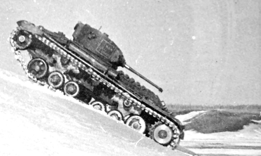 Tank_Archives's tweet photo. One of the biggest drawbacks of the Valentine tanks in Red Army service was their low traction when driving on ice. #OTD in 1943 a report was composed on designs of additional spurs for this tank, which proved quite effective. #tanks #history #WW2 #WWII https://t.co/a2COwXdfbj