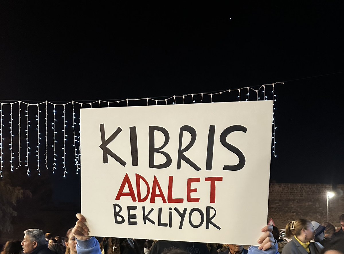 Tüm Kıbrıs Adalet bekliyor❗️❗️ ❗️
#cocuklariçinadalet 
#isiasortakdavamız 
#isiasolasıkast 
#isiasemsaldavaolacak