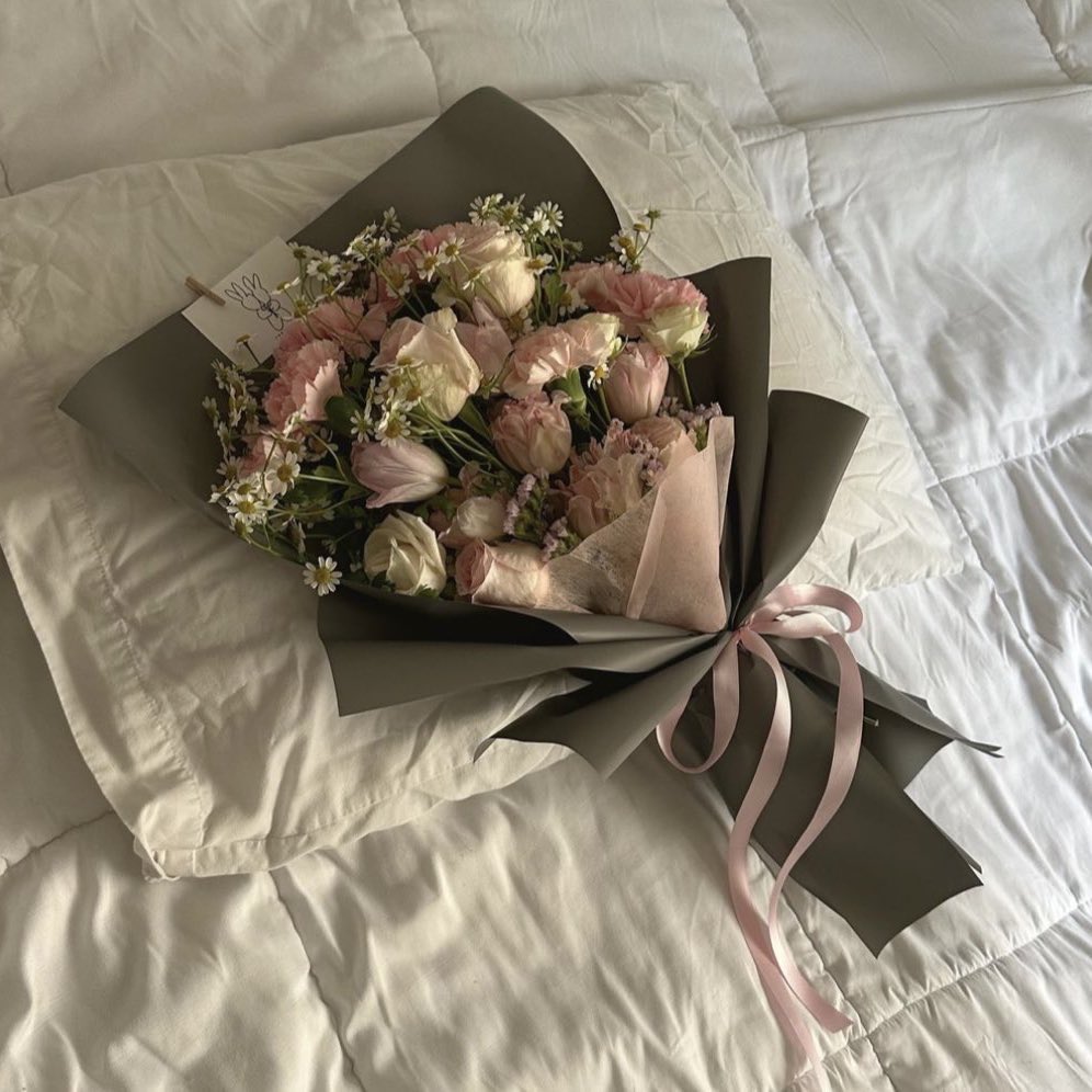 haven’t posted any bouquets i did this year so here you go