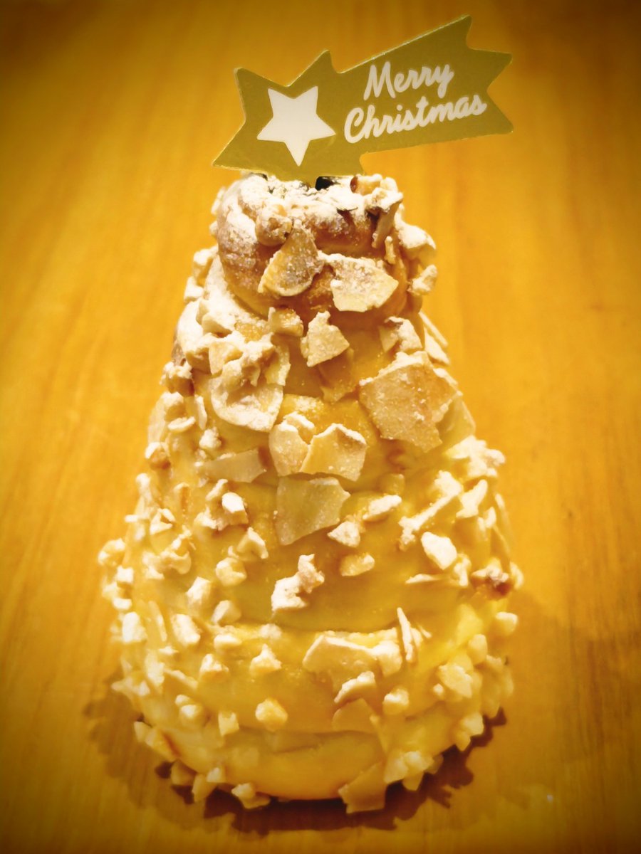 suttempare's tweet photo. ✧*｡🎄𝐌𝐞𝐫𝐫𝐲𝐂𝐡𝐫𝐢𝐬𝐭𝐦𝐚𝐬🎄✧*｡

#熱海 
#熱海駅
#ラスカ熱海

#BakeryandTable ラスカ熱海店

#サパン・ド・ノエル https://t.co/rTddUDe0wj