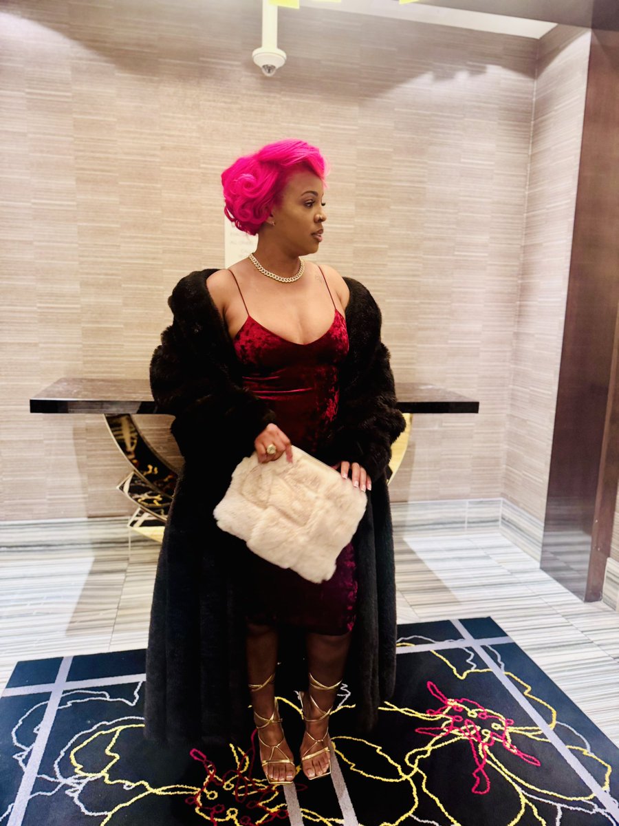 codenamejudy's tweet photo. Cousinssssssss I went with the dress with straps for the holiday party yesterday. The complete look 🩷 https://t.co/3Md1QRHKWs