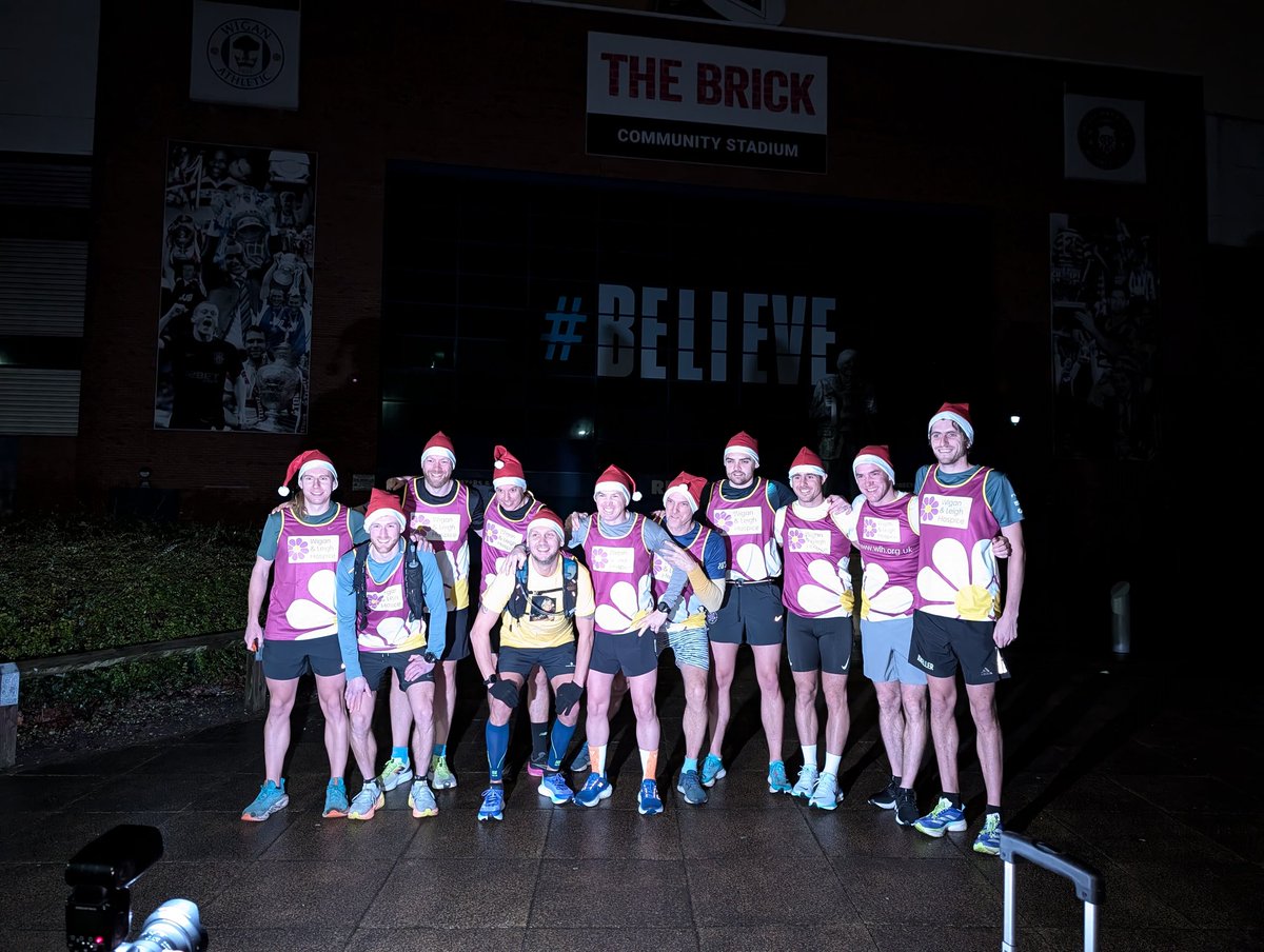 AND WE'RE OFF! 

Christmas Eve marathon in Aid of <a href="/WL_Hospice/">Wigan & Leigh Hospice</a> 🏃🏻‍♂️

Starting and finishing at their charity partner <a href="/WiganWarriorsRL/">Wigan Warriors 🍒⚪️</a> 💜

Please donate what you can for a great cause:
shorturl.at/xtWG8