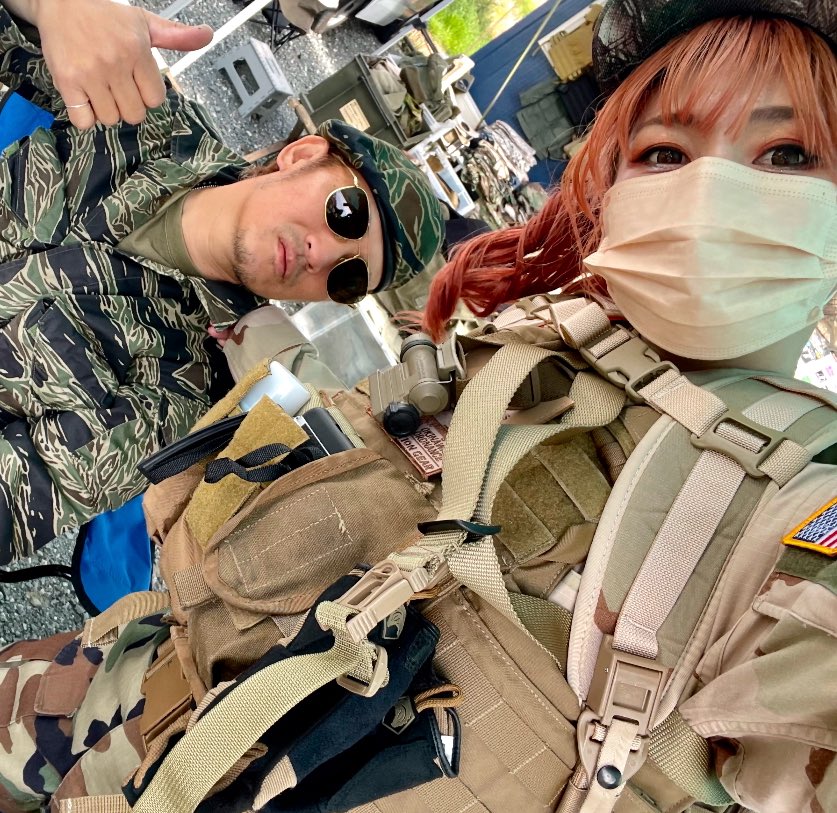 BX841okazaki's tweet photo. 12/29sun #青空ハッスル さんにて
出店させていただきます❤️🌈

寒いかなぁあったかいといいですね！

今年最後のハッスルさん出店✨
あっという間の一年だったなーー

みんなハッスルさんに来てくれると嬉しいな
まだ人数少ないみたいで😢

エントリーして下さい⬇️みんなで打ち納めしませんか？？私も出来るなら昔の様に
サバゲーしたいよぉウズウズ

https://t.co/XxFg7XFdIc

⭐️持ってきて欲しいものがありましたら
栗本へDMしてね❤️

⭐️新しく入荷したメカニクスのエヴァンゲリオンのグローブもってくよ【限定】

⭐️バイク乗る方にも人気のメカニクス👍
アメリカからも注文来たよ🇺🇸

#サバゲー女子