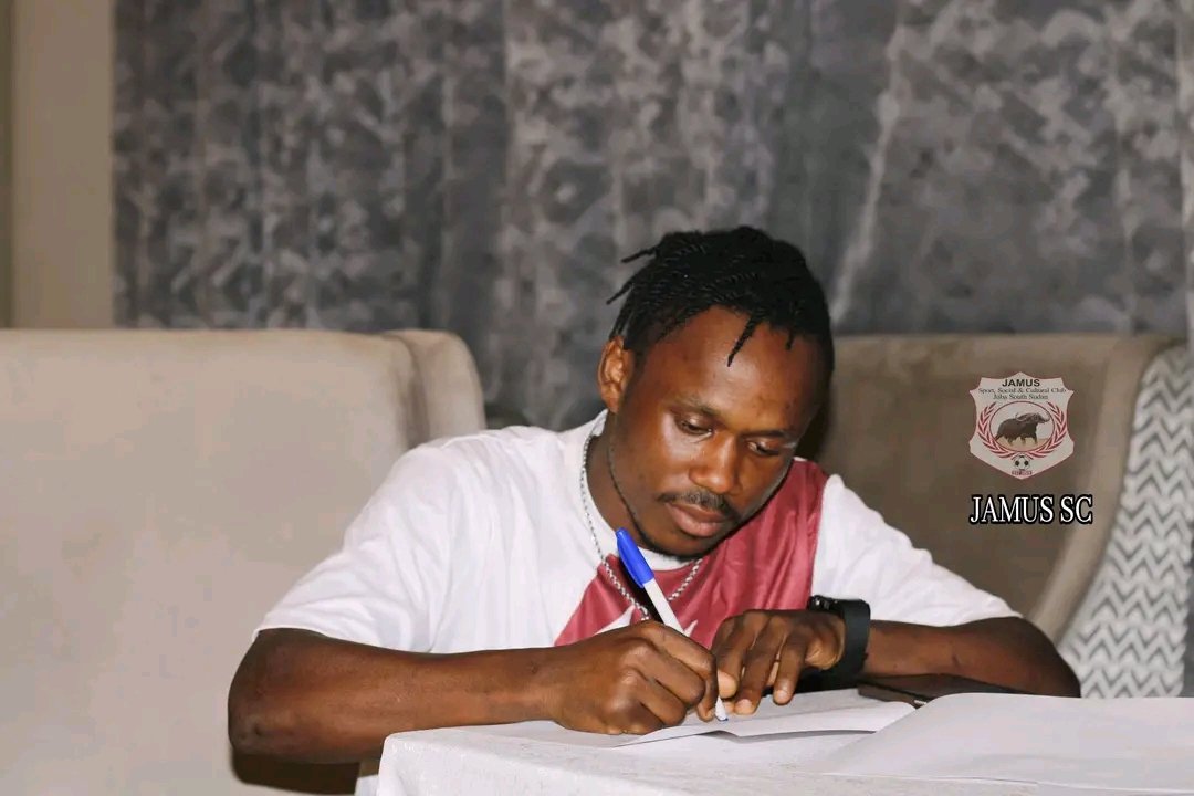 Foot +257 tweet media