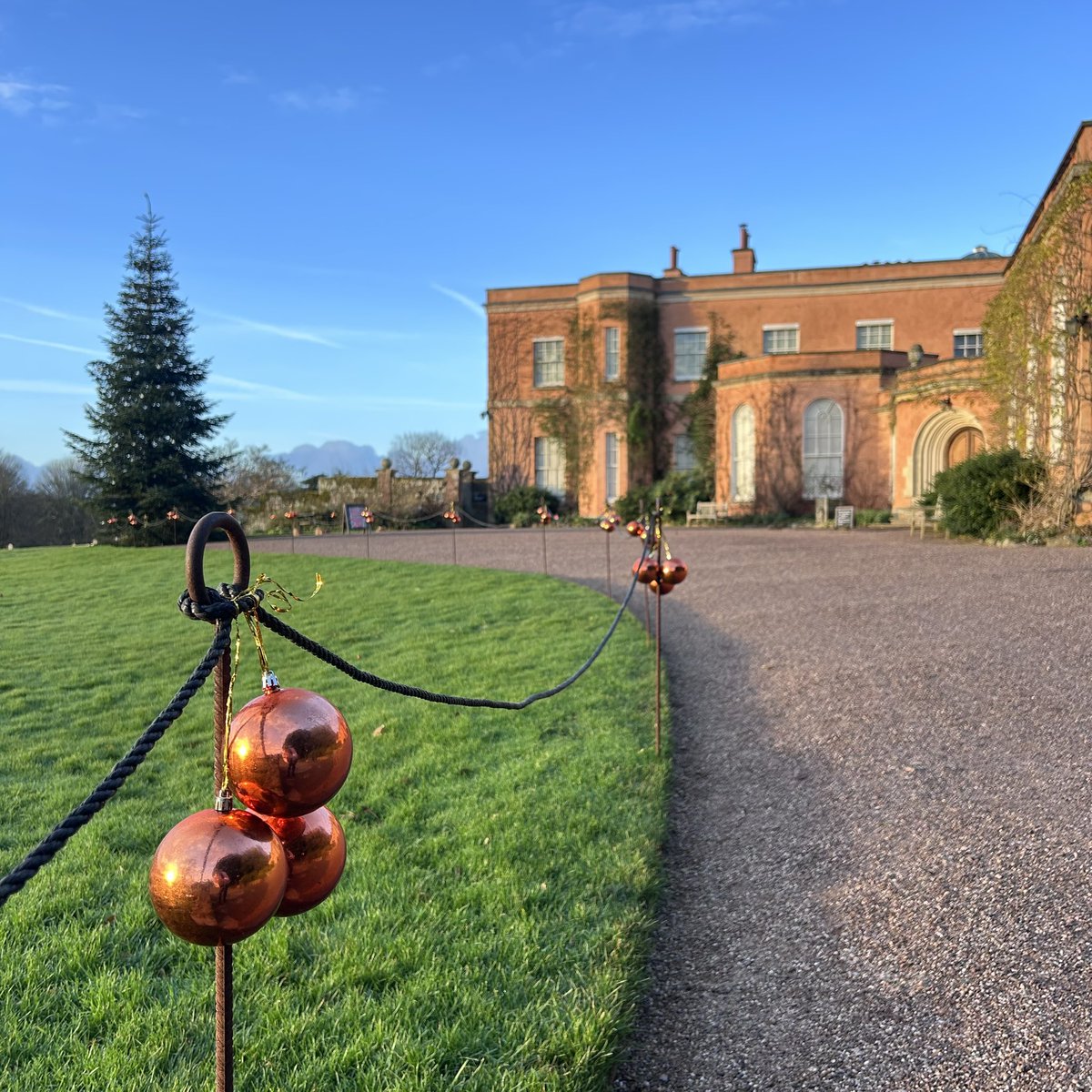 Killerton (@ntkillerton) on Twitter photo Merry Christmas from all the staff and volunteers at Killerton 🎄
We hope you have a peaceful and relaxing time, however you plan to spend it!
Killerton is open until 2pm today (Christmas Eve), and will be closed on Christmas Day and Boxing Day.
📸 NT / D Edwards Merry Christmas from all the staff and volunteers at Killerton 🎄
We hope you have a peaceful and relaxing time, however you plan to spend it!
Killerton is open until 2pm today (Christmas Eve), and will be closed on Christmas Day and Boxing Day.
📸 NT / D Edwards