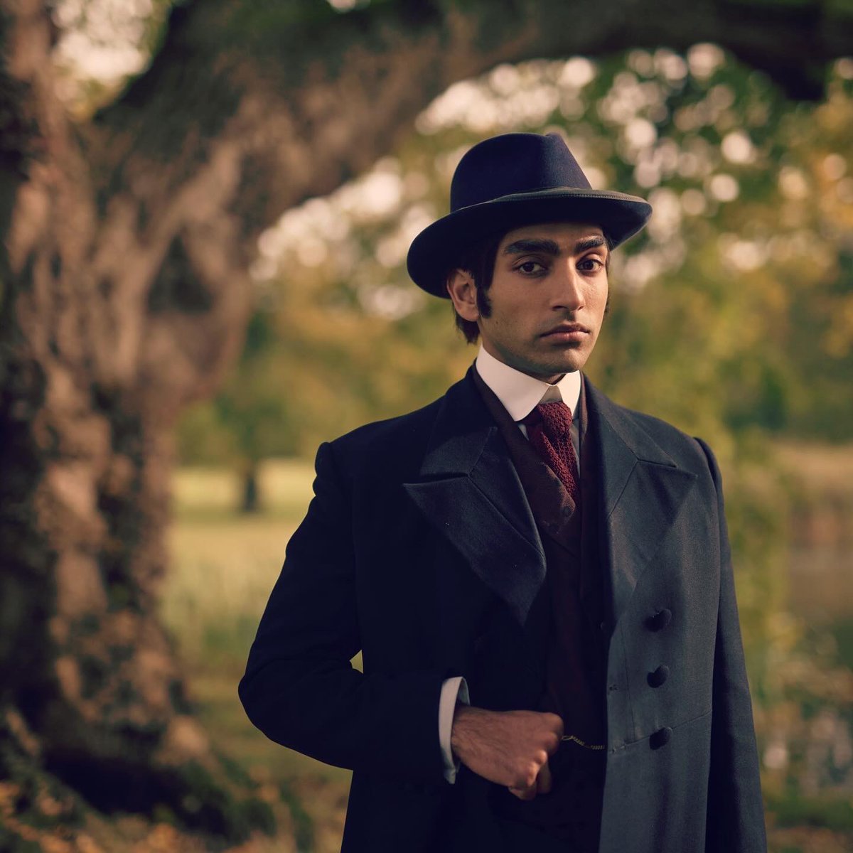 Mawaan Rizwan (@mawaanr) on Twitter photo Tonight, 10:15pm, BBC2. #AGhostStoryForChristmas
w/ <a href="/CeliaImrie/">Celia Imrie</a> <a href="/MonicaDolan/">Monica Dolan</a> <a href="/Markgatiss/">Mark Gatiss 💙</a>, Eanna Hardwicke, Phoebe Horn, <a href="/MonicaDolan/">Monica Dolan</a> Tonight, 10:15pm, BBC2. #AGhostStoryForChristmas
w/ <a href="/CeliaImrie/">Celia Imrie</a> <a href="/MonicaDolan/">Monica Dolan</a> <a href="/Markgatiss/">Mark Gatiss 💙</a>, Eanna Hardwicke, Phoebe Horn, <a href="/MonicaDolan/">Monica Dolan</a>