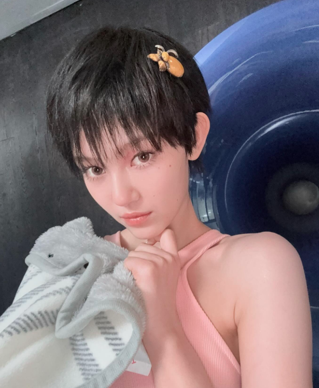 AboutMusicYT's tweet photo. Danielle of NewJeans with short hair. https://t.co/Rem4J0Rikn