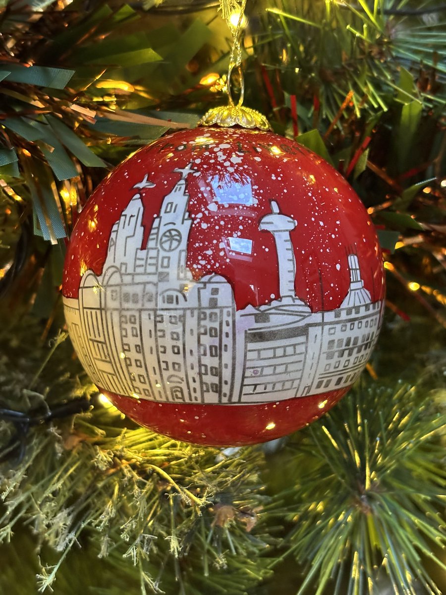 Prof Vince Bissell (@bissellprof) on Twitter photo And there it is. A very happy Christmas from the retired Dean <a href="/livunidentistry/">UoL School of Dentistry</a> and best wishes for the new year. And there it is. A very happy Christmas from the retired Dean <a href="/livunidentistry/">UoL School of Dentistry</a> and best wishes for the new year.