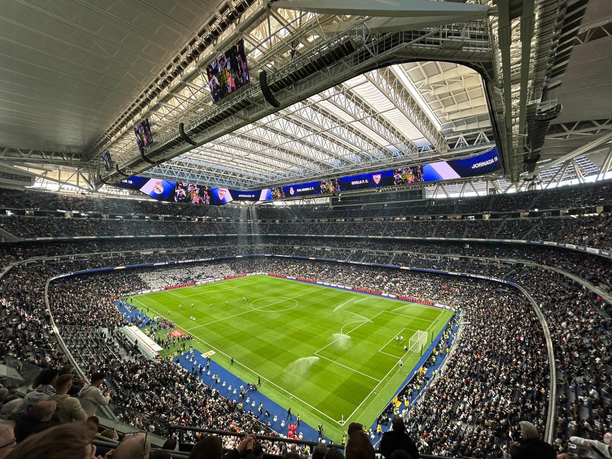 👉 El Ayuntamiento de Cantavieja felicita a la Peña Madridista del municipio por su 25 cumpleaños. ¡Enhorabuena!

✅ Para celebrarlo, 55 socios y socias se desplazaron hasta el Santiago Bernabéu para disfrutar de la victoria madridista ante el Sevilla el pasado fin de semana