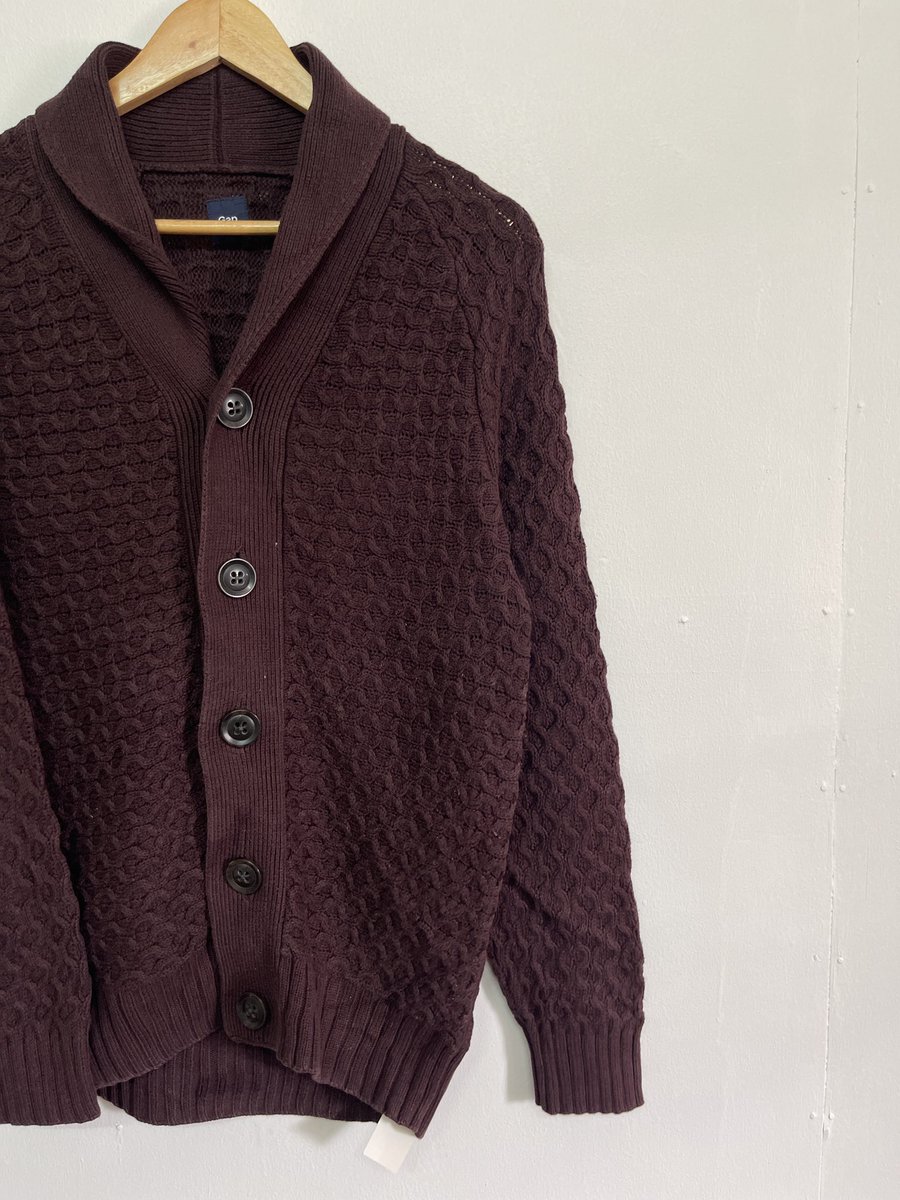 JianshuStore's tweet photo. ♞ Gap
 สเวตเตอร์ไหมพรมคลุมลายเปียนูน 100%cottonใส่นุ่ม โทนน้ำตาลอบอุ่น ทรงสวยใส่คลุมขับผิว

❆ รอบอก 40” ยืดได้ถึง 46”ยาว 27”

390.-

#โล๊ะตู้ #ส่งต่อเสื้อผ้า #เสื้อกันหนาว #เสื้อไหมพรม #เสื้อไหมพรมวินเทจ #เสื้อแขนยาว #สเวตเตอร์ #เสื้อคลุม #เสื้อกันหนาวมือสอง #ไหมพรมวินเทจ https://t.co/ovOuGGUQbv
