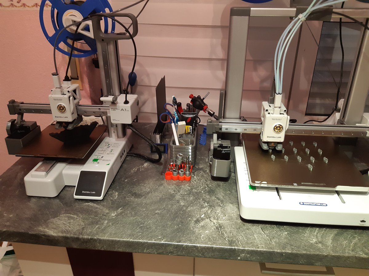 Contraptor_Lab's tweet photo. Coming soon: BRB CNC 3018 Kit “CE1” - https://t.co/GQ3IPiyAZT #3018cnc #3018pro #cnc3018 #cnc3018pro #contraptor #lab #contraptorlab #cnc #cncmachining #cncrouter https://t.co/vNoeRnBbgJ
