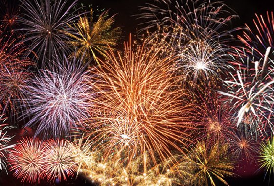 2025年のお正月🎍は一味違う？！
1月２·３·４日の３日間限定、
姫セン初正月花火 【 新春福袋花火🎆 】 開催！
 
花火のサイズは姫セン史上最大の４号玉！！！
 
福袋の中身にみたてた多彩な花火、
姫セン史上過去最大の花火を1発1発と打ち上げます！！
 
ぜひ遊びに来てください！