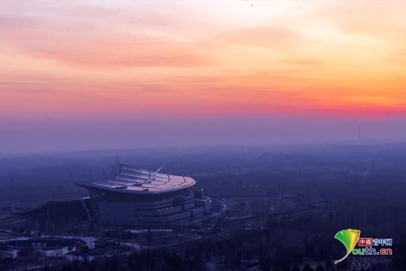 YouthChina's tweet photo. In the #morning of December 24, 2024, the three major buildings in #BeijingMunicipalAdministrativeCenter - Beijing Performing Arts Centre, Beijing Library and the Grand Canal Museum of Beijing (Capital Museum East Branch) - welcome first #rosyclouds of the day. #ChinaTravel https://t.co/5ZFogtLu1H