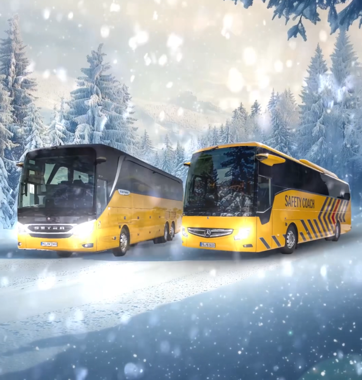 DaimlerBusesFR's tweet photo. ✨ Toute l'équipe de #DaimlerBusesFrance vous souhaite d'heureuses fêtes de fin d'année ! ✨Merci à tous de vous engager auprès de nous pour une mobilité plus durable. Nous sommes impatients de continuer ce voyage avec vous en 2025 🚌✨
#MercedesBenz #Setra #OMNIplus #BusStore https://t.co/9FIOkJ5QJy
