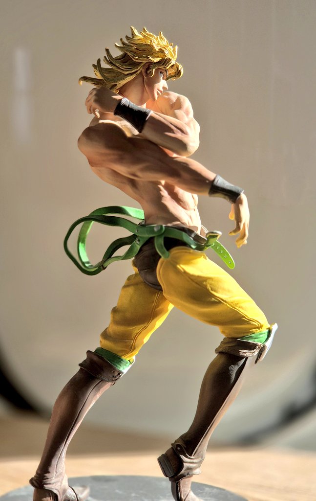 오늘 디오님 조형 예술이었음