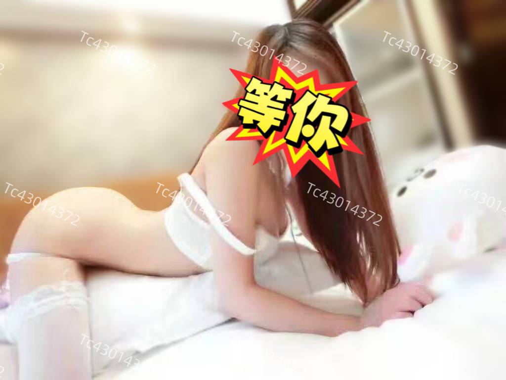 TC43014372's tweet photo. 首次: 找一位 單男跨年 (要有口袋)

日期: 12/31 (跨年)
地點: W飯店(我男友已經訂好)
條件: 175以上/乾淨/無體味
重點:  1.需轉發截圖(很重要)
            2.附全身照2張

ps.沒辦法誰叫我生日禮物.僅此一次機會.不然我男友不愛我找單男

#情侶聯誼 #3P #潮吹 #換妻 #單女 #抖內 #女女 https://t.co/cOrcCLedBh