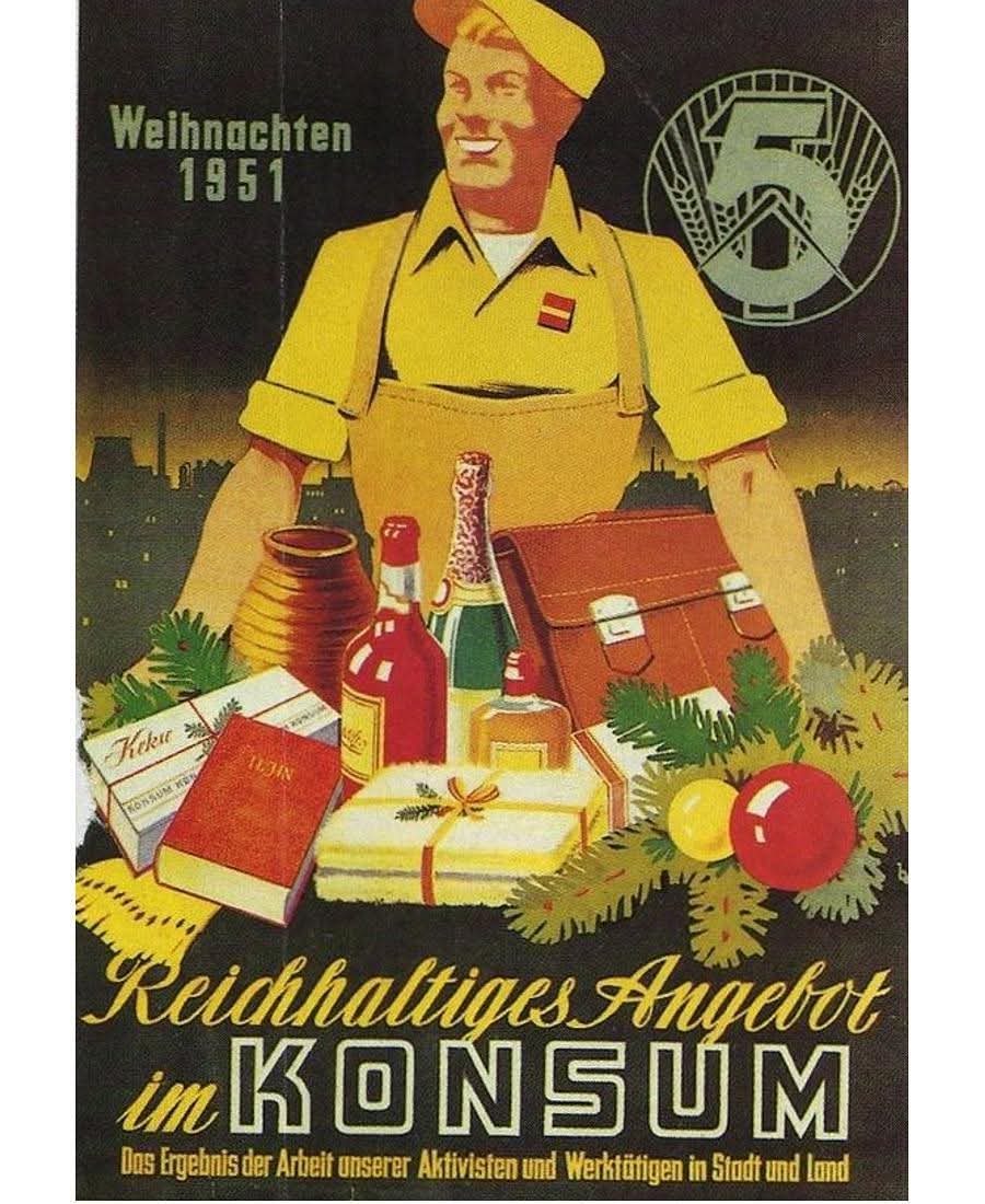 DDR_Reklame's tweet image. Frohes Fest euch allen.🎅🎄🎁
Konsum war die Marke der Konsumgenossenschaften in der DDR. Die einzelnen Genossenschaften betrieben Lebensmittelgeschäfte, Produktionsbetriebe und Gaststätten.
#Konsum #Weihnachten #Angebot #DDR #GDR #Ostalgie #EastGermany