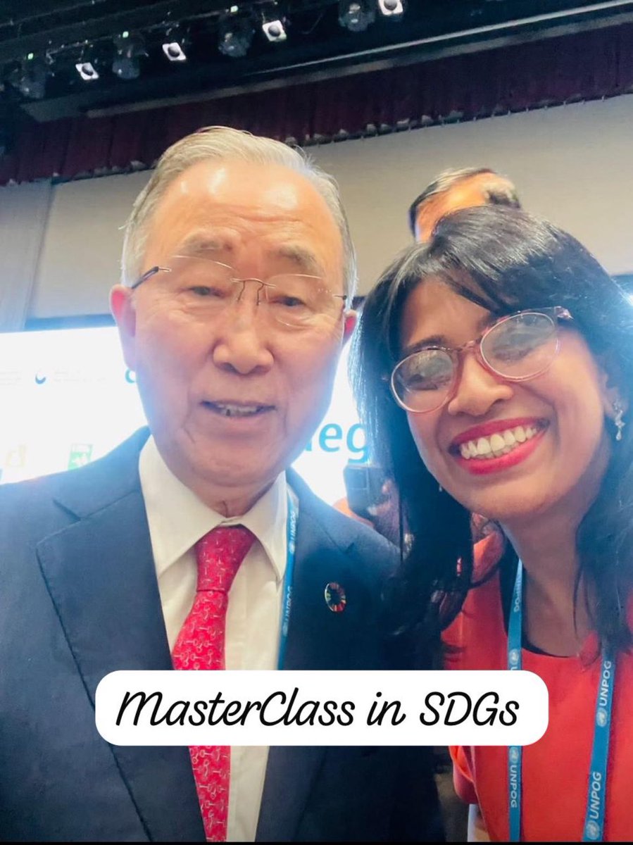 SanyuktaSam1's tweet photo. When #Ban-ki-Moon Sir, the Father of #SDGs said - Oh you are the girl who does #SustainableDevelopmentGoals in India .... i think i got my sun, moon, stars & the heaven 😇!!!
Doing #SDGs, what can get better than meeting the Legend & discussing 🇮🇳 model of #SDGLocalisation https://t.co/DQACs6AB6A