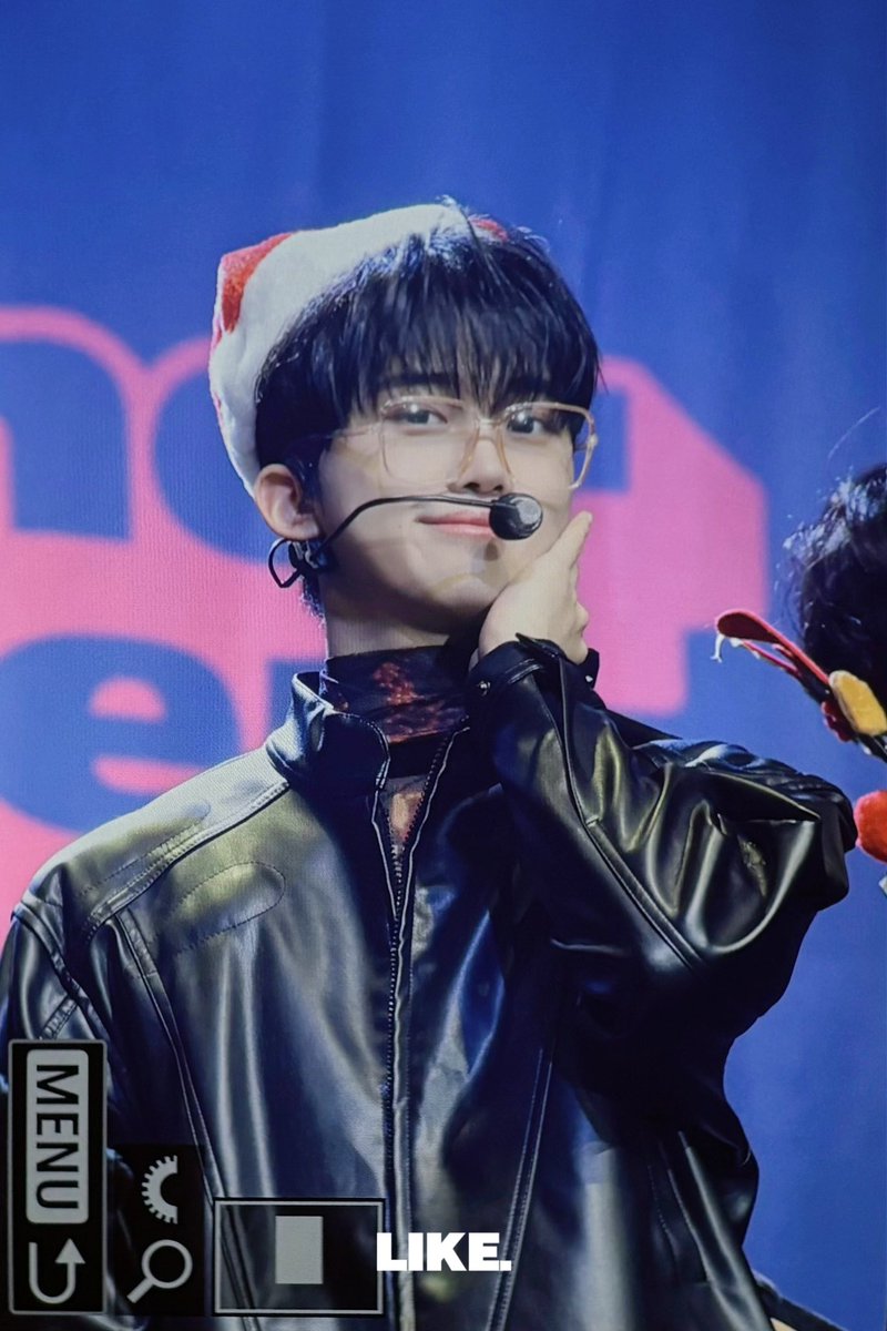 241224 미리 메리크리스마스🎅
#루네이트 #LUN8 #도현 #DOHYUN