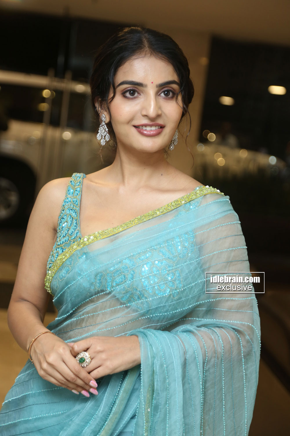 GfjO359XIAAzKFh?format=jpg&name=large